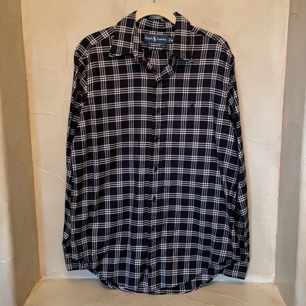 Ralph Lauren  Classic Fit Size Medium